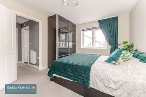 Bedroom- click for photo gallery